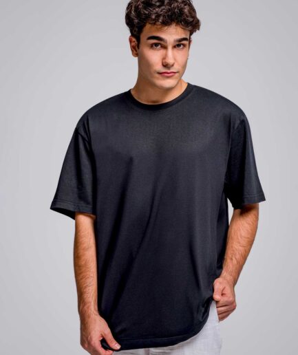 Koszulka oversize męska w stylu streetwear, idealna na co dzień dla fanów luźnych i modnych stylizacji