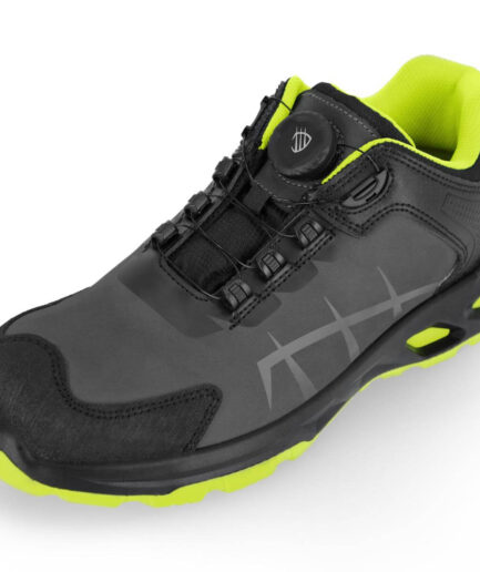 Półbuty bezpieczne NEXO S3S SR z ochronnym podnoskiem.