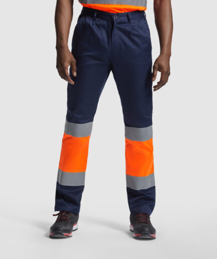 Spodnie robocze NAOS – widok z przodu, model o wysokiej widoczności z odblaskami